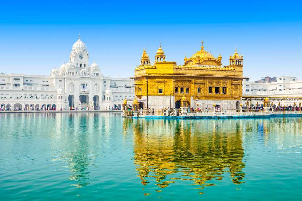 Experimente la espiritualidad en los brazos de Punjab