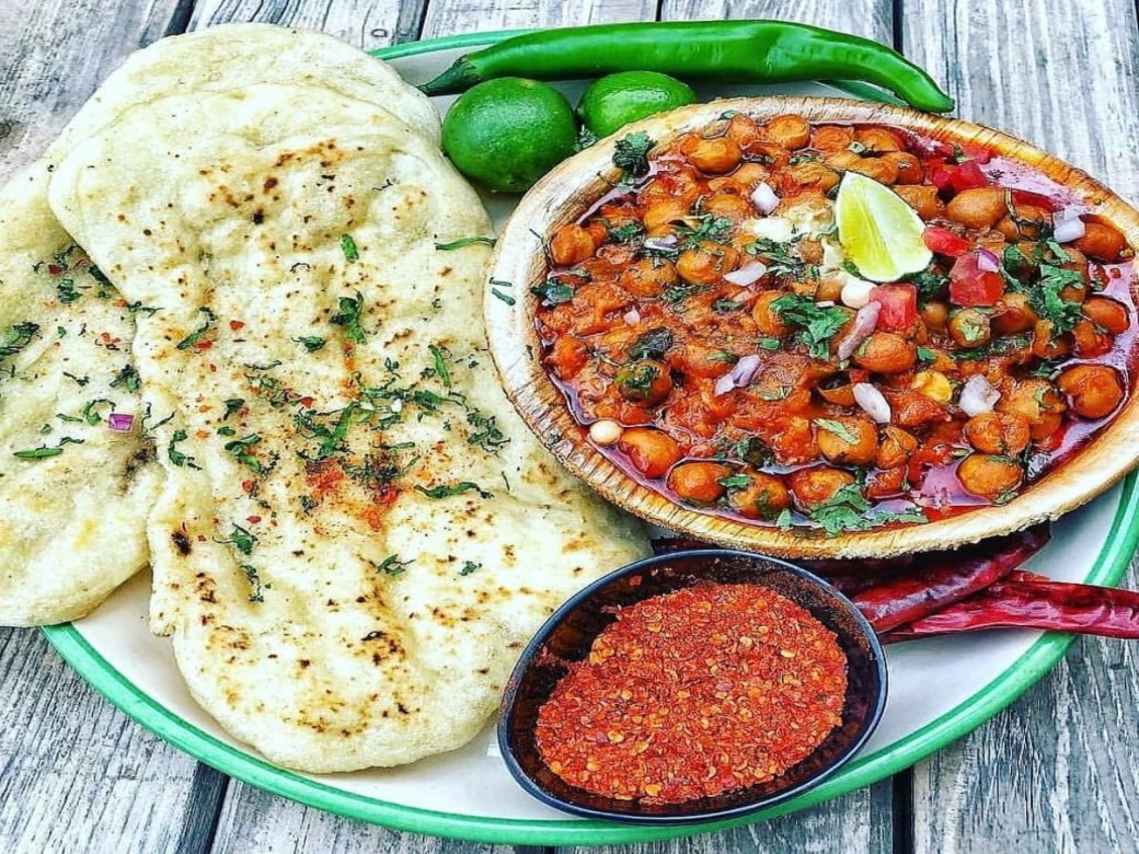 Chole Kulcha
